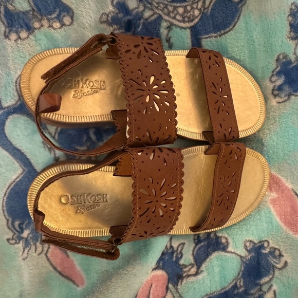 OshKosh B’gosh Girls Brown Megha Fashion Velcro Closure Sandal: 12 - Picture 4 of 12